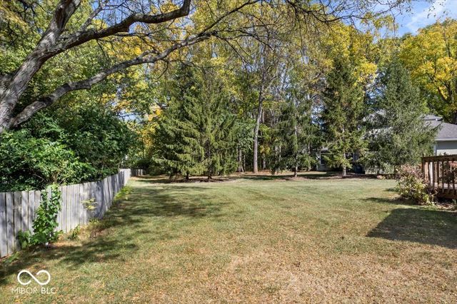 10114 Skippers Court, Indianapolis, IN 46256