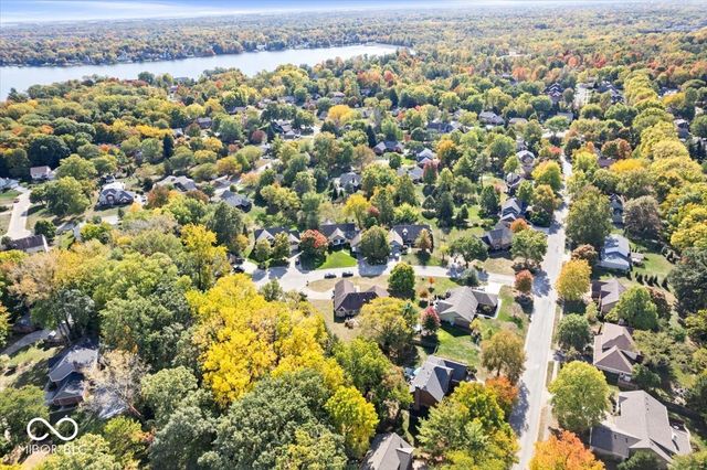 10114 Skippers Court, Indianapolis, IN 46256