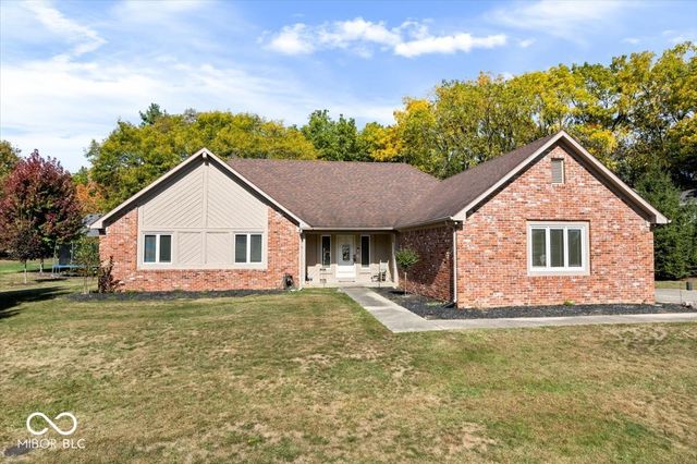 10114 Skippers Court, Indianapolis, IN 46256