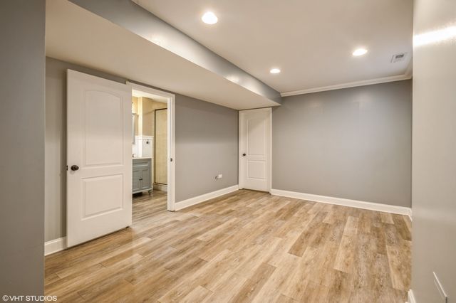 2417 N ridgeway 1, Chicago, IL 60647