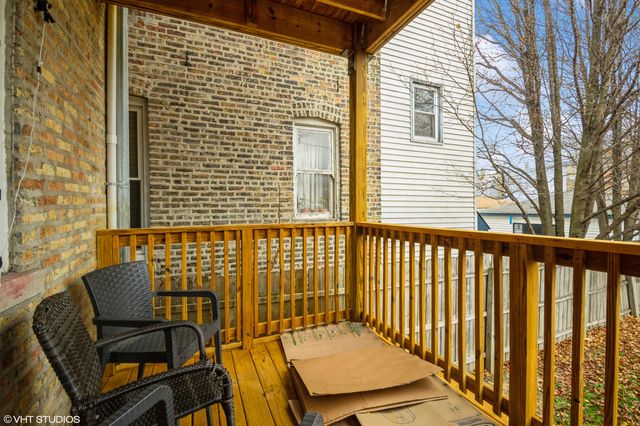 2417 N ridgeway 1, Chicago, IL 60647