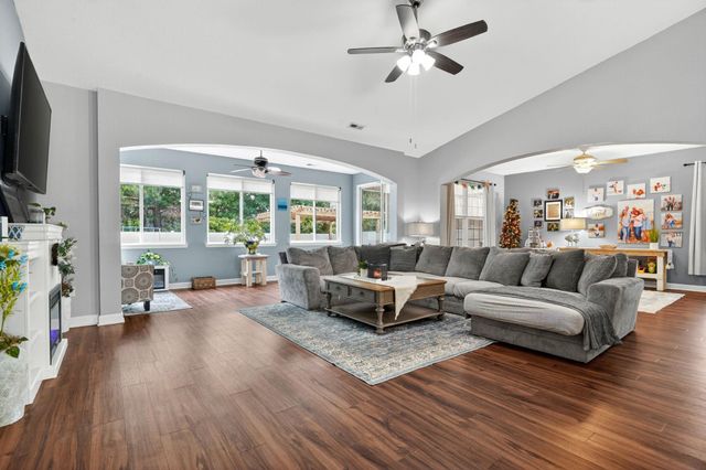 752 Indian Wood Ln., Myrtle Beach, SC 29588