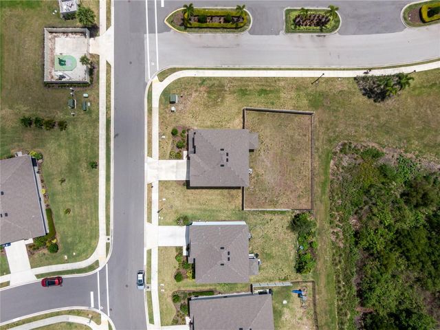 17448 HARVEST MOON WAY, Bradenton, FL 34211
