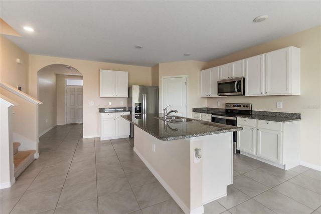 17448 HARVEST MOON WAY, Bradenton, FL 34211