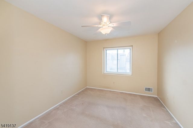 57 Edinborough Ct, Washington Twp., NJ 07840