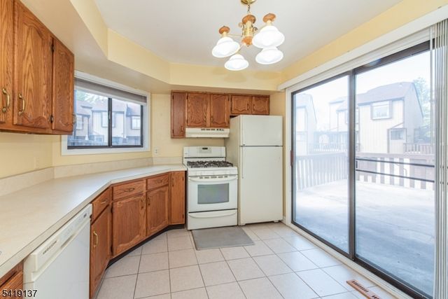 57 Edinborough Ct, Washington Twp., NJ 07840