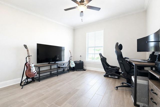 9994 Stratford Dr, Denham Springs, LA 70726