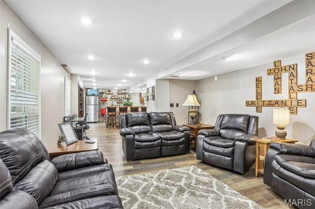 4160 Winwood Circle, Pacific, MO 63069