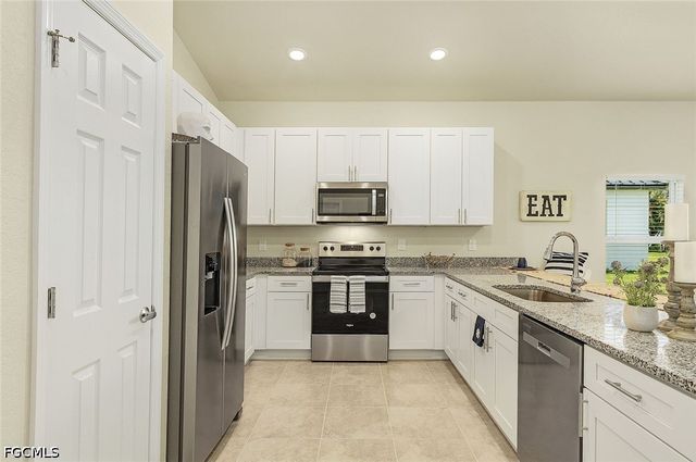 214 NW 3rd AVE, Cape Coral, FL 33993