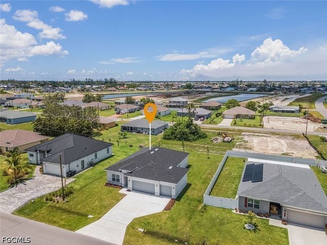 214 NW 3rd AVE, Cape Coral, FL 33993