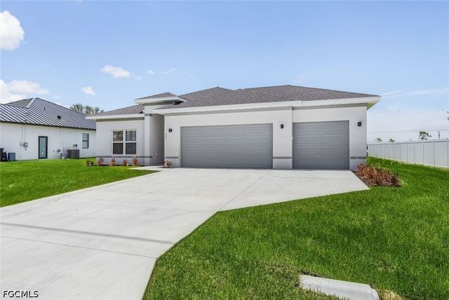 214 NW 3rd AVE, Cape Coral, FL 33993