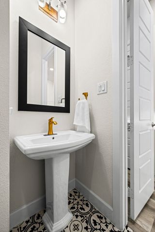 5325 Autumnbrook Court, Dallas, TX 75209