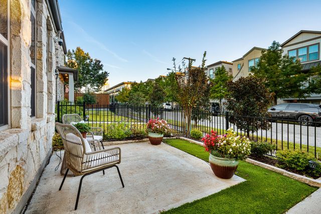 5325 Autumnbrook Court, Dallas, TX 75209