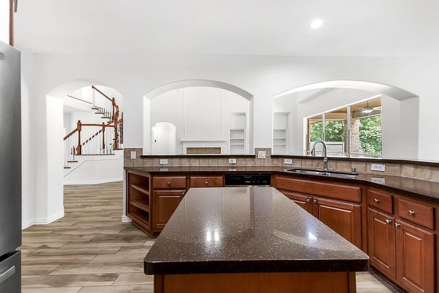 1030 Bayou Vista Court, Katy, TX 77494