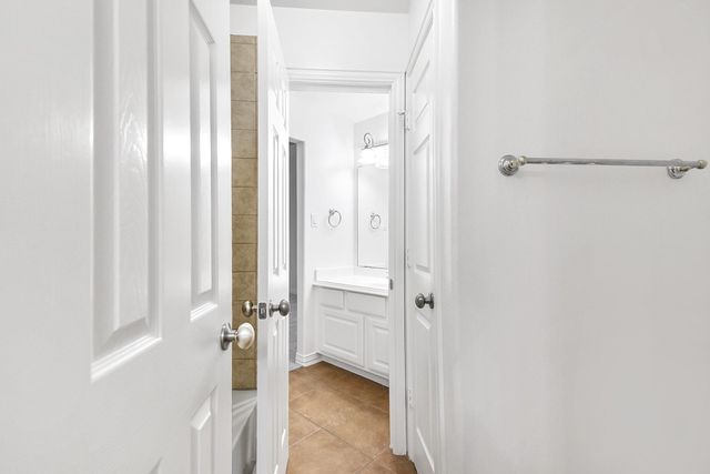 1030 Bayou Vista Court, Katy, TX 77494