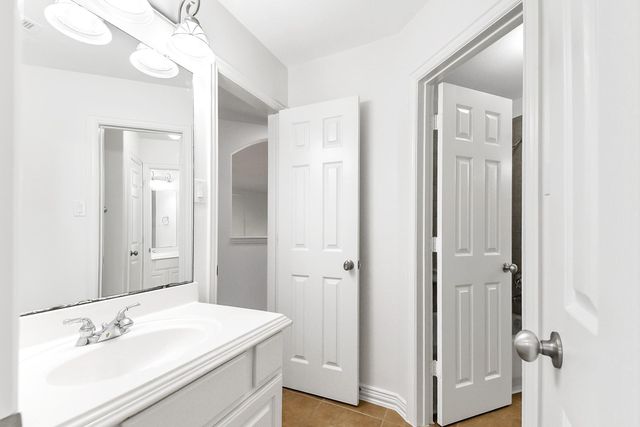 1030 Bayou Vista Court, Katy, TX 77494