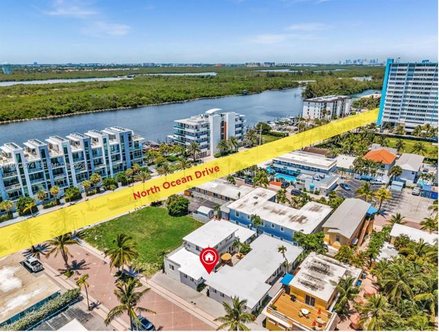 325 Harding Street, Hollywood, FL 33019