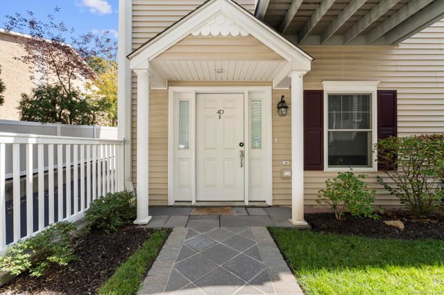 160 Glenbrook Road 4D, Stamford, CT 06902