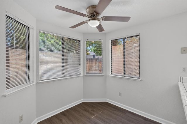 972 Shellwood Way, Sacramento, CA 95831