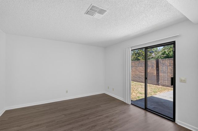 972 Shellwood Way, Sacramento, CA 95831