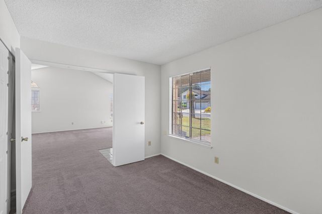 972 Shellwood Way, Sacramento, CA 95831