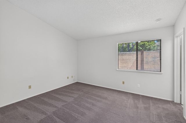 972 Shellwood Way, Sacramento, CA 95831