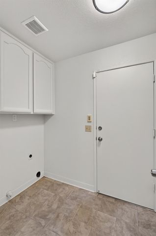 972 Shellwood Way, Sacramento, CA 95831