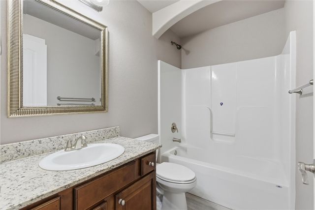 355 Lucian Lane, Springdale, AR 72762