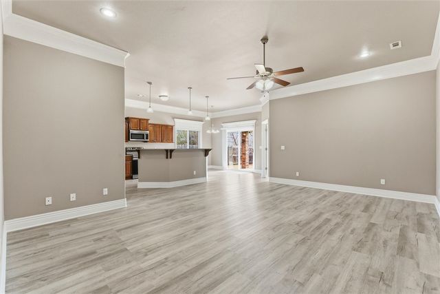 355 Lucian Lane, Springdale, AR 72762