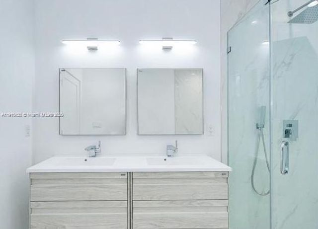 3024 SW 16th Ter 3024, Miami, FL 33145