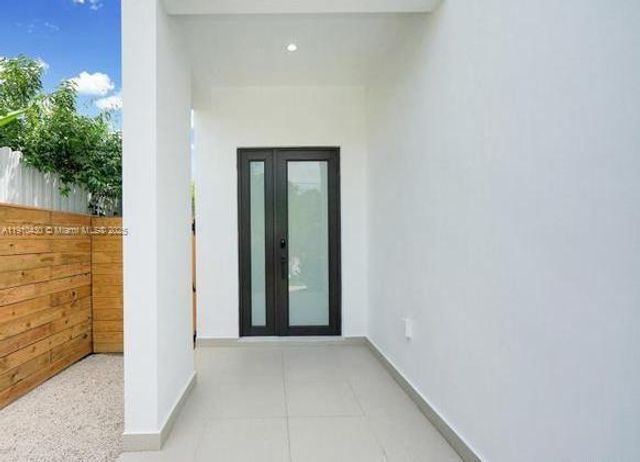 3024 SW 16th Ter 3024, Miami, FL 33145