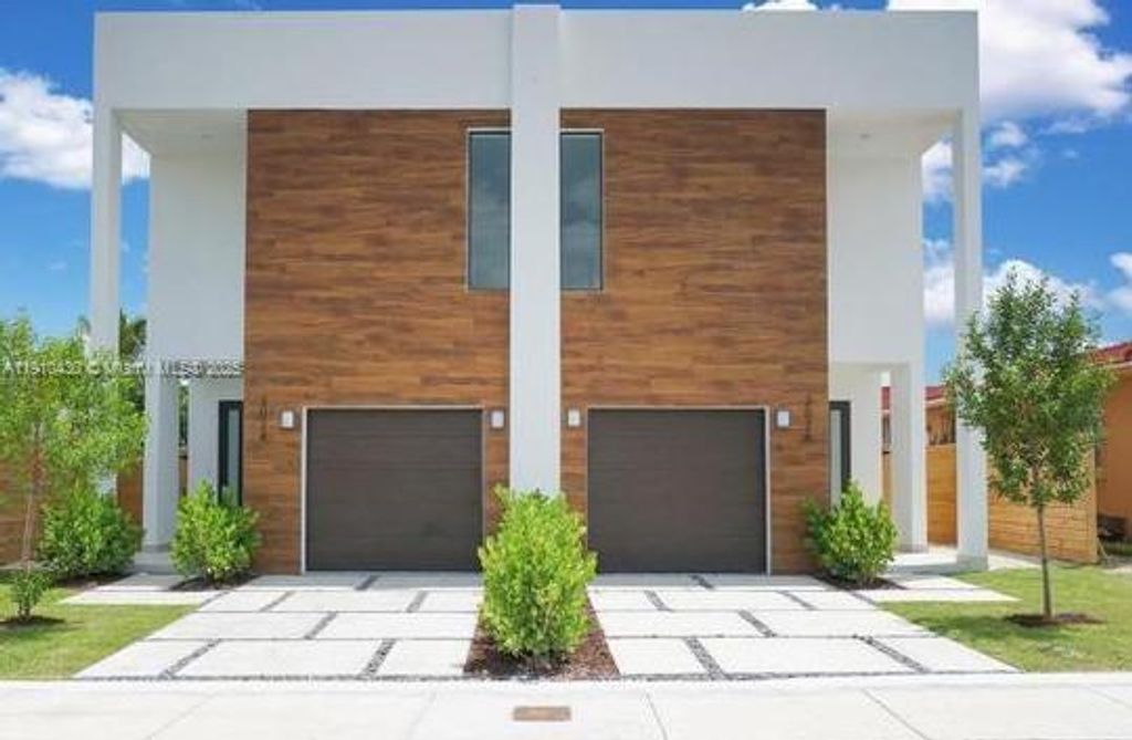 3024 SW 16th Ter 3024, Miami, FL 33145