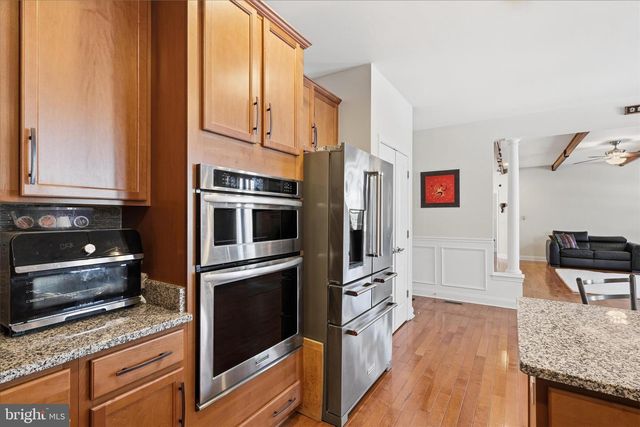 22800 CALDERWOOD LN, Brambleton, VA 20148