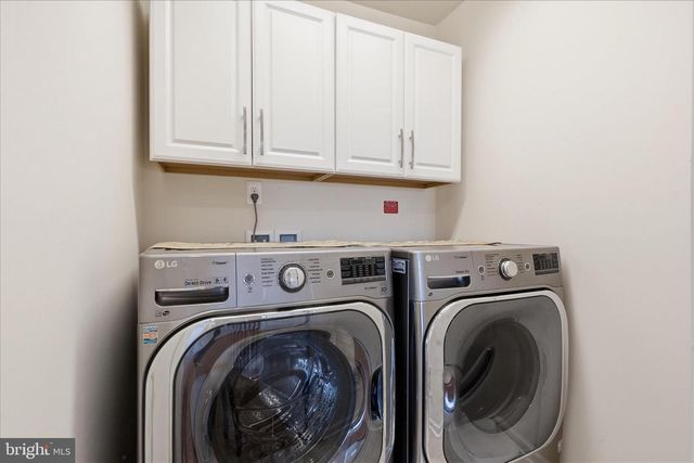 22800 CALDERWOOD LN, Brambleton, VA 20148