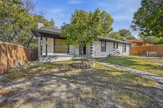 1711 Essex Avenue, Dallas, TX 75203