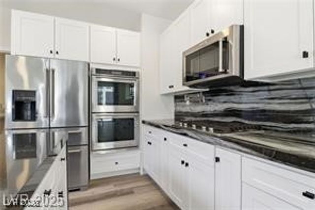 1887 Eagle Flight Lane, Henderson, NV 89012