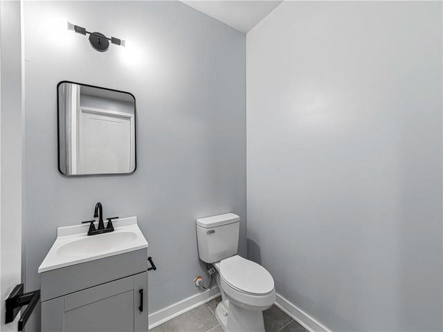 120 Wesley Pl, Fayetteville, GA 30214