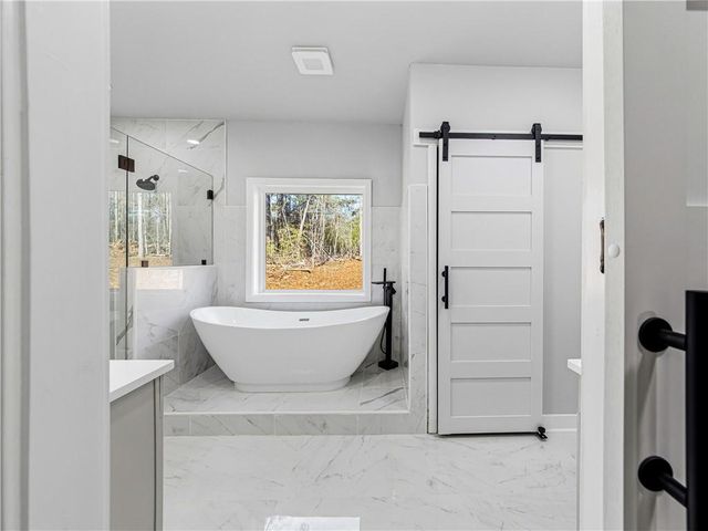 120 Wesley Pl, Fayetteville, GA 30214