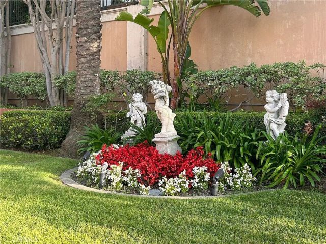 1020 S San Marino Way, Anaheim, CA 92808