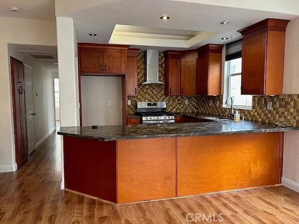 1020 S San Marino Way, Anaheim, CA 92808