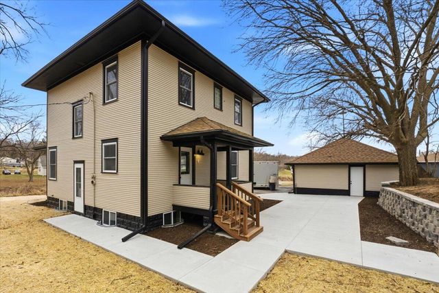 19378 MUDHOLLOW ROAD Road, Council Bluffs, IA 51503