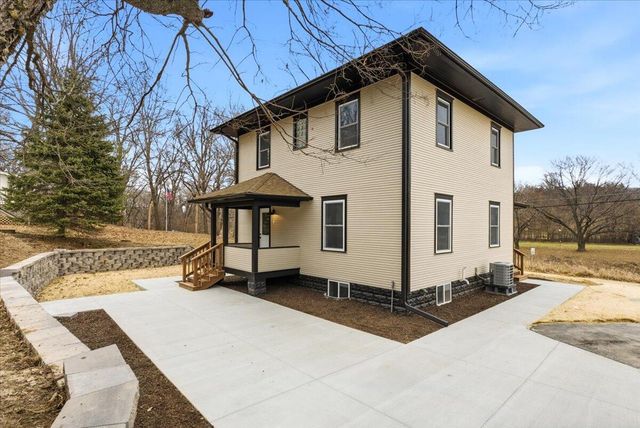 19378 MUDHOLLOW ROAD Road, Council Bluffs, IA 51503