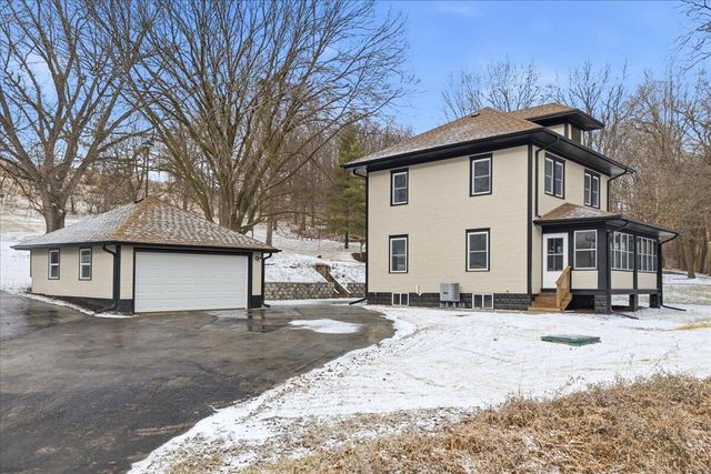 19378 MUDHOLLOW ROAD Road, Council Bluffs, IA 51503