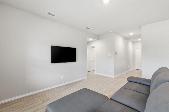 845 Round Robin Lane, Fort Worth, TX 76131