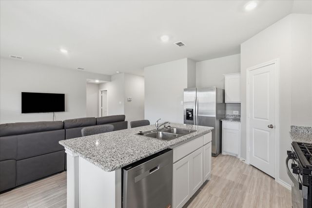 845 Round Robin Lane, Fort Worth, TX 76131