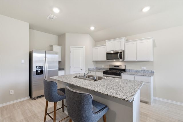 845 Round Robin Lane, Fort Worth, TX 76131