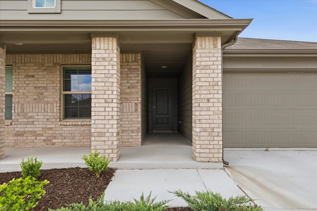 845 Round Robin Lane, Fort Worth, TX 76131