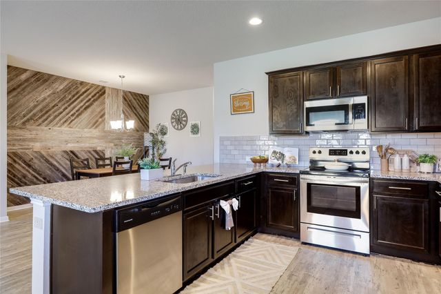 405 Galway Bay LN, Georgetown, TX 78626