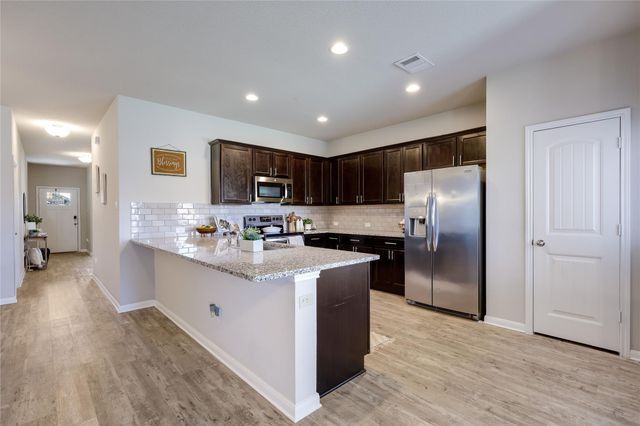 405 Galway Bay LN, Georgetown, TX 78626