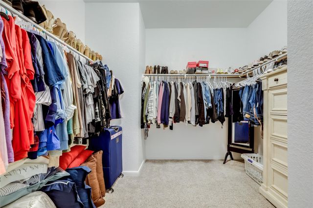 405 Galway Bay LN, Georgetown, TX 78626